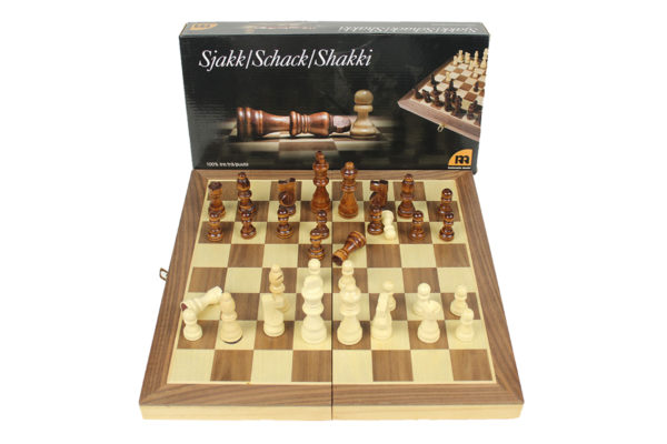 SMALL WOODEN CHESS SET WITH PAWNS 34cm x 34cm