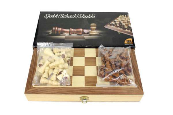 SMALL WOODEN CHESS SET WITH PAWNS 34cm x 34cm